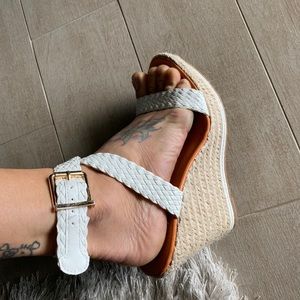Madden girl wedges